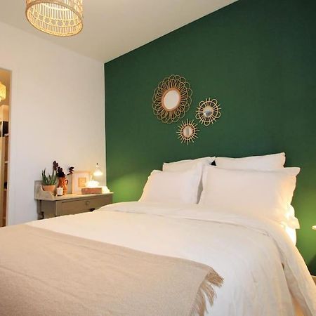Péret Cosy Appartement Entre Vignes Et Garrigue Avec Piscine מראה חיצוני תמונה