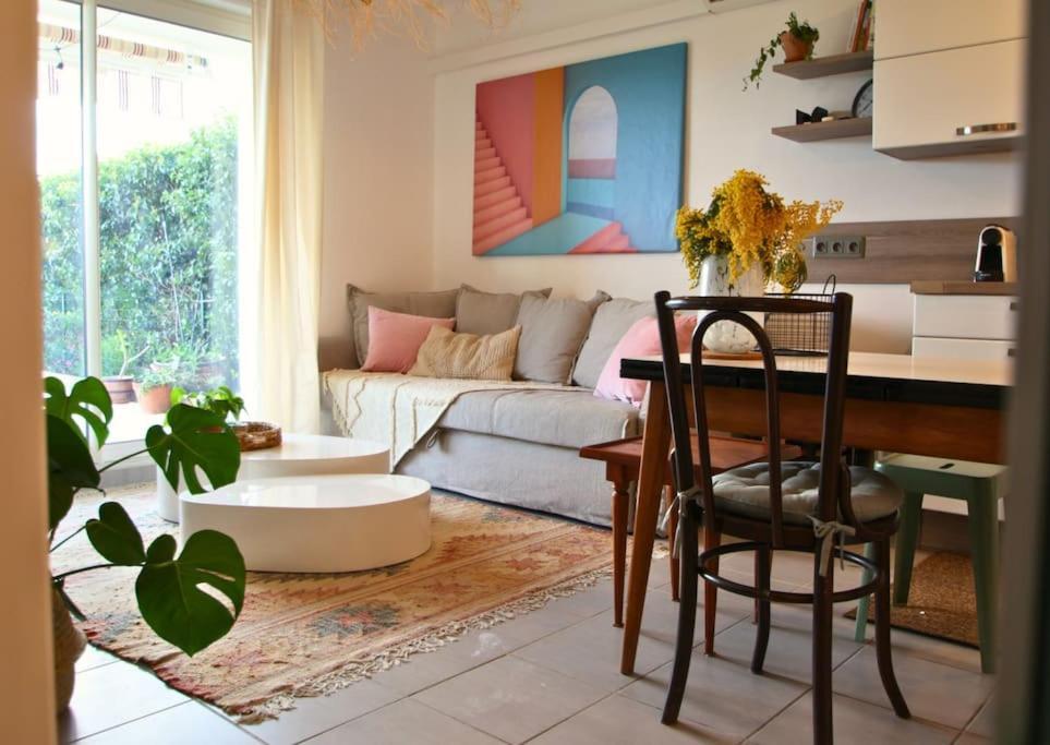 Péret Cosy Appartement Entre Vignes Et Garrigue Avec Piscine מראה חיצוני תמונה